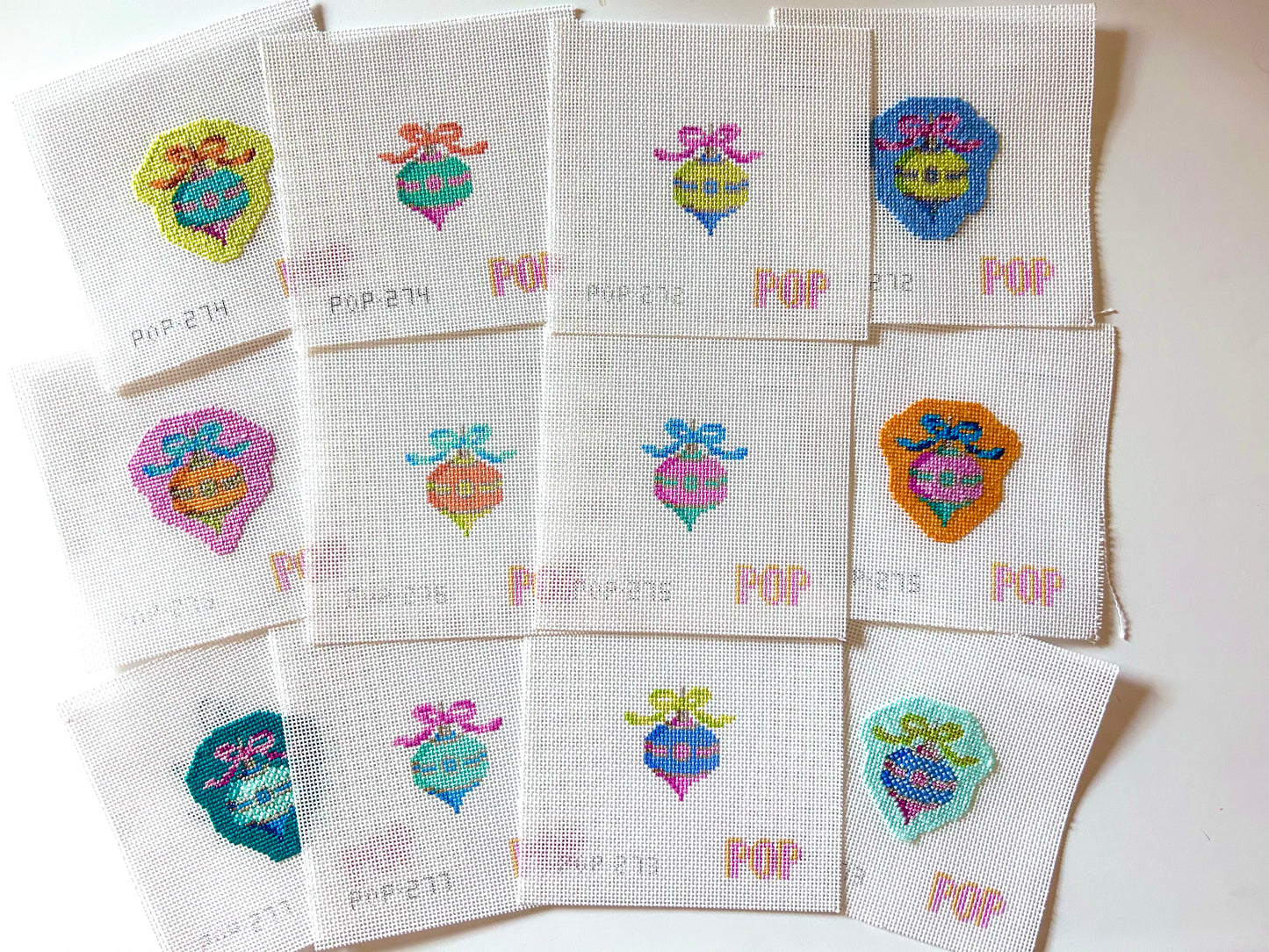 Mini Retro Ornament - 3